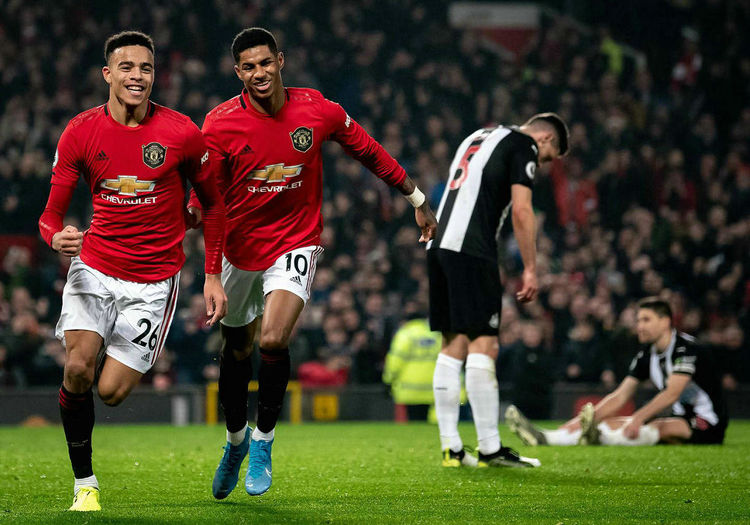 开云体育app-包含今夜英超传出新动向，金州勇士门线救险，管理层表态——气氛紧张，更衣室氛围转暖的词条-开云体育app